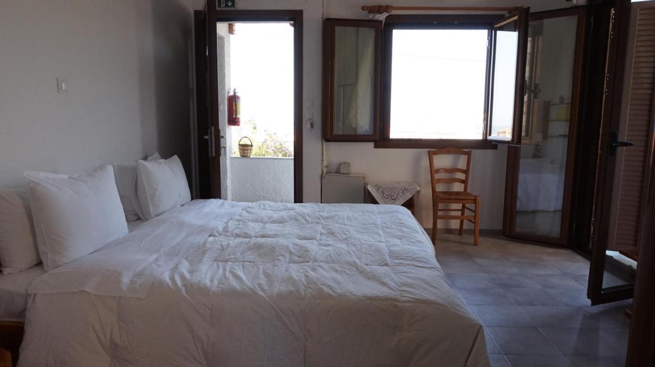Stella Rooms Kardhamili Exterior foto