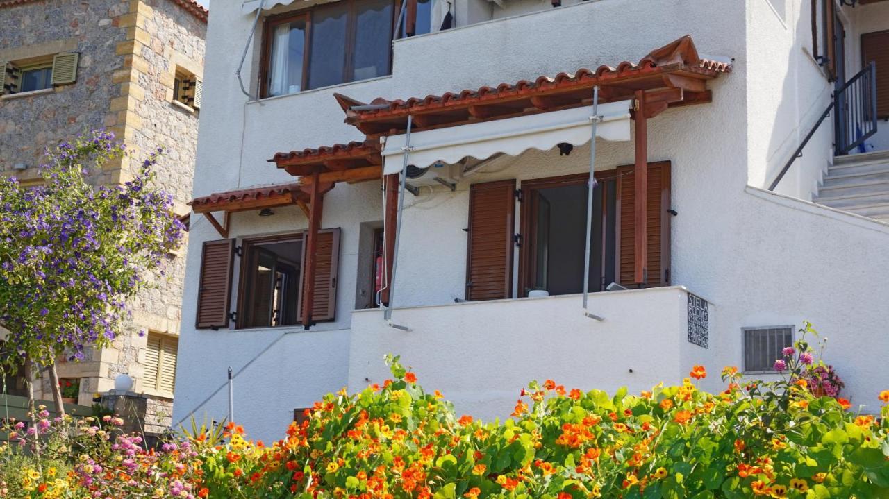 Stella Rooms Kardhamili Exterior foto